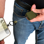 Ретрактор с карабином для телефона