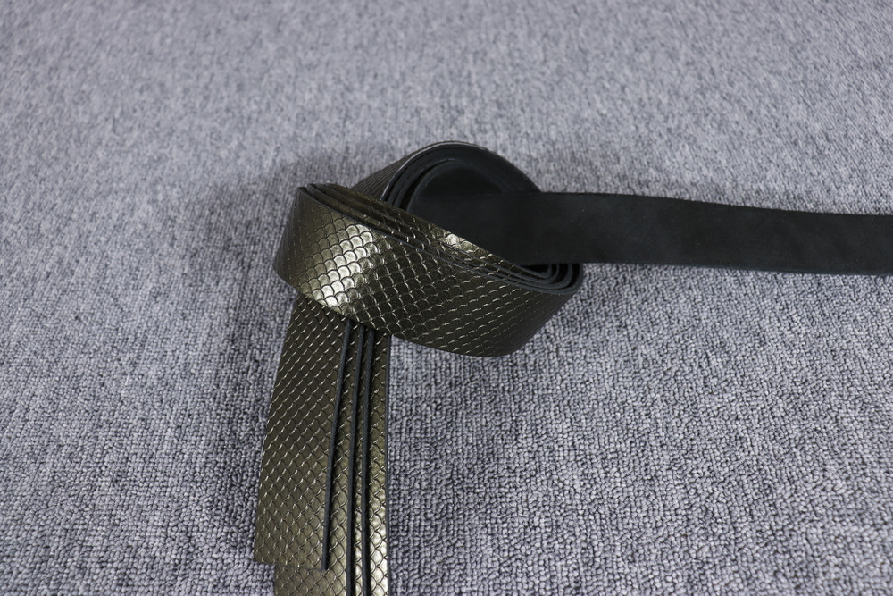 Ременная заготовка Изумрудно-золотая с лицевой отделкой + плита Черная мамба