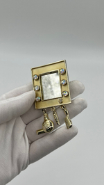 Брошь с зеркалом AJC