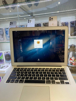 Apple MacBook Pro 13.3” A1466 i5 256Gb SG Б/У