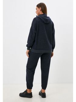 Костюм спортивный