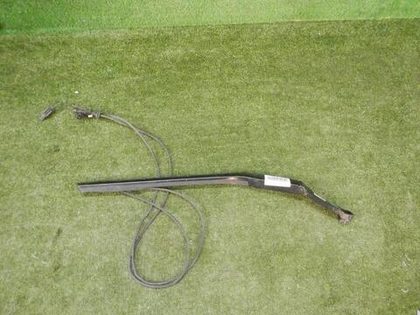 Поводок дворника передний левый Audi E-tron 18-23