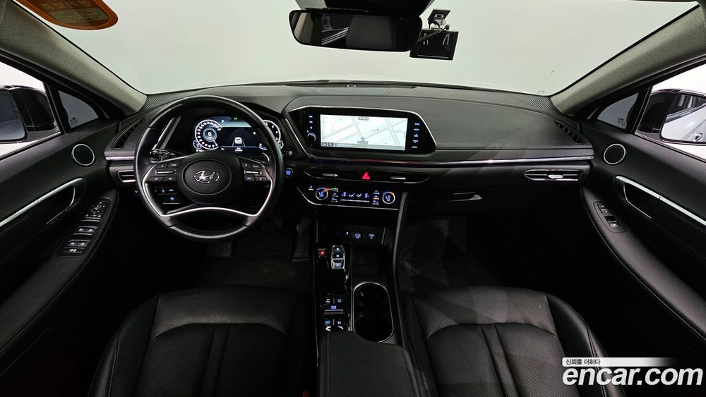 Hyundai Sonata (DN8) 2.0 (09.2022)
