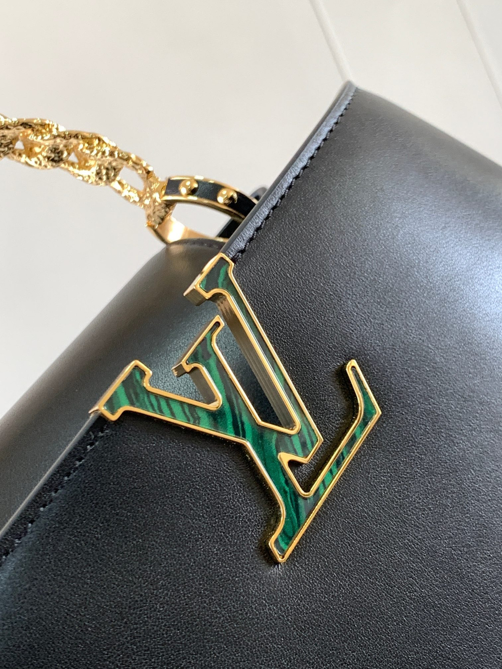 Louis Vuitton Capucines BB
