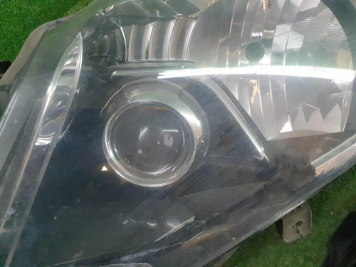 Битая Фара левая Toyota Land Cruiser Prado 150 (2013-2017) LED