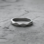 кольцо faceted ring