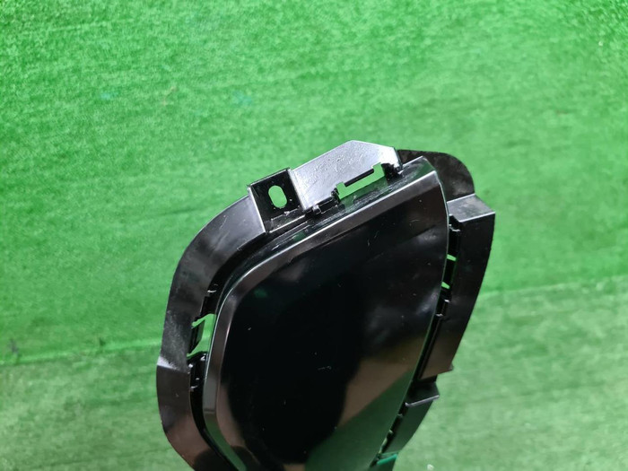 Накладка заднего бампера правая Zeekr 001 (21-нв)