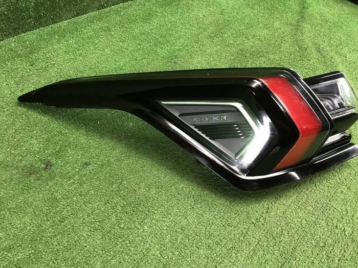 Фонарь левый внешний Zeekr 001 (2021-н.в.)