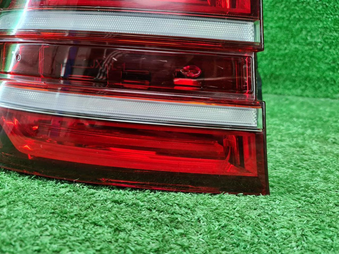 Фонарь левый внешний Genesis GV80 (2020-2023)