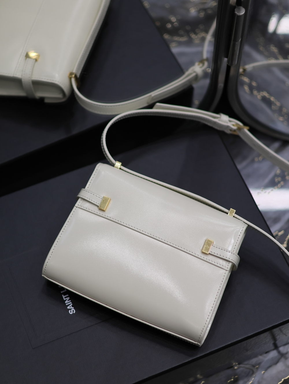 Saint Laurent Mini Manhattan In Box 19 cm