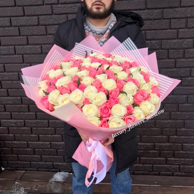 101 Белая и коралловая роза