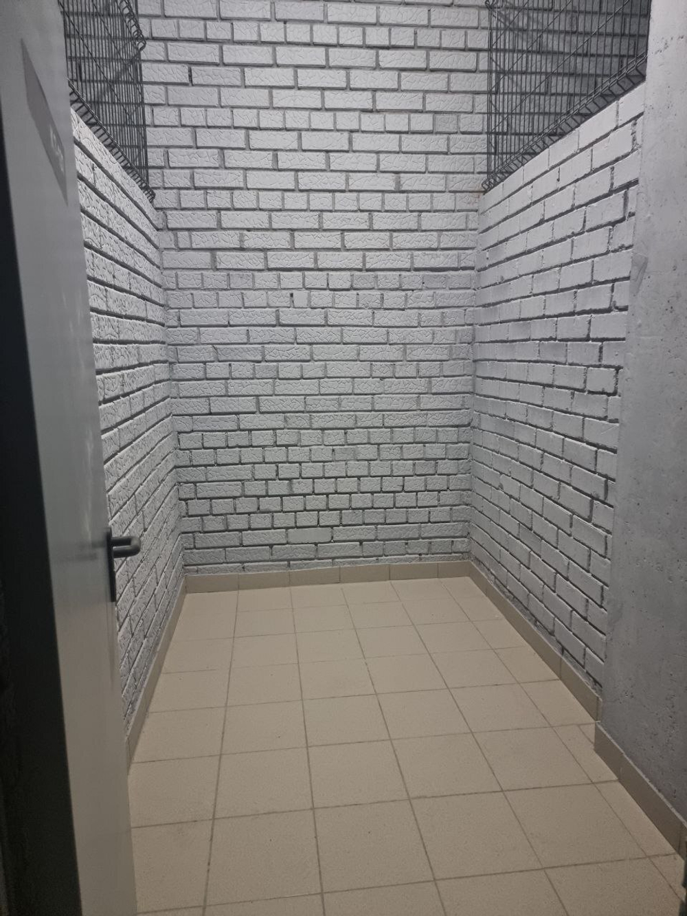 Кладовые в аренду в  Клевер-парке. Ул. Машинная, д.1В/3
