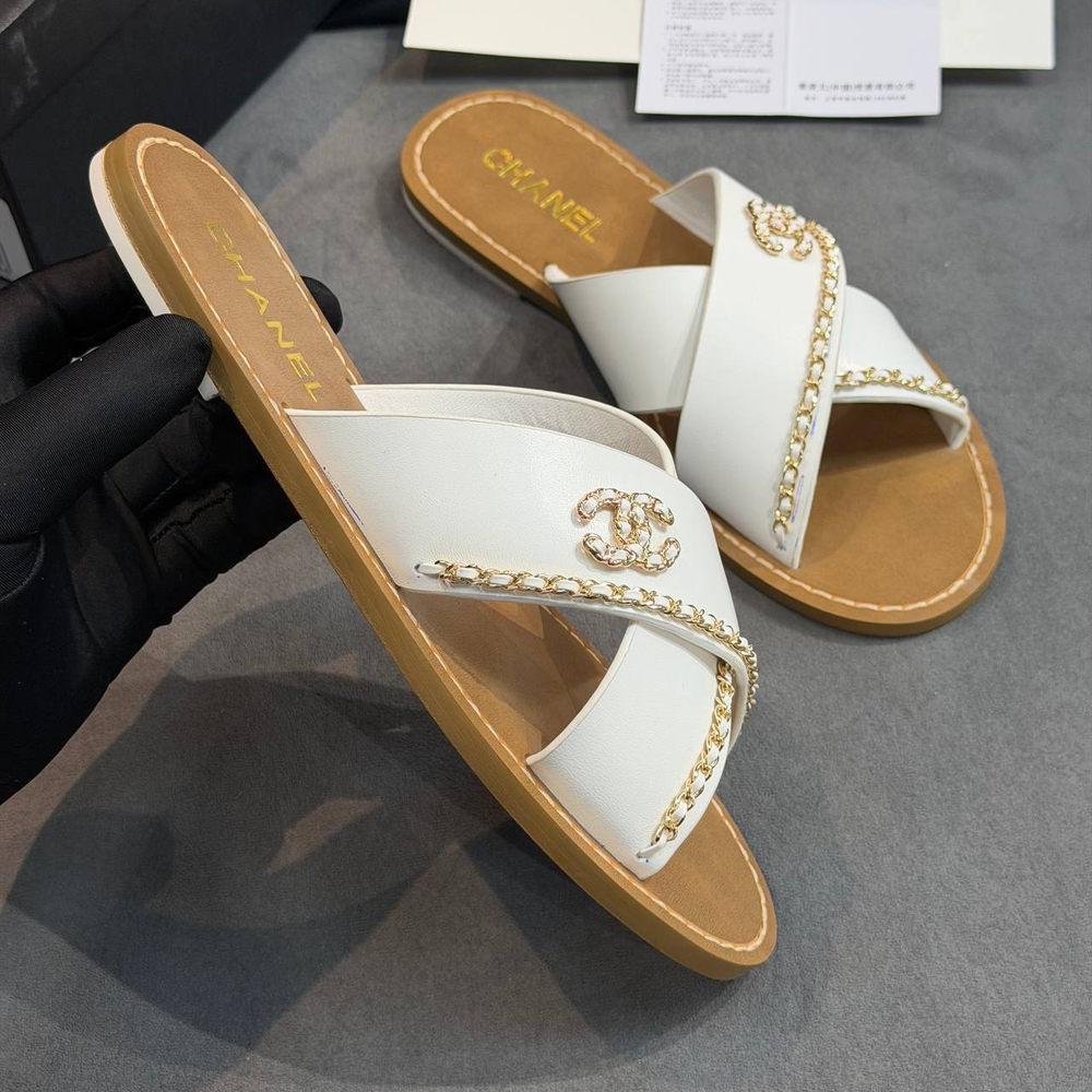 Шлепанцы Chanel