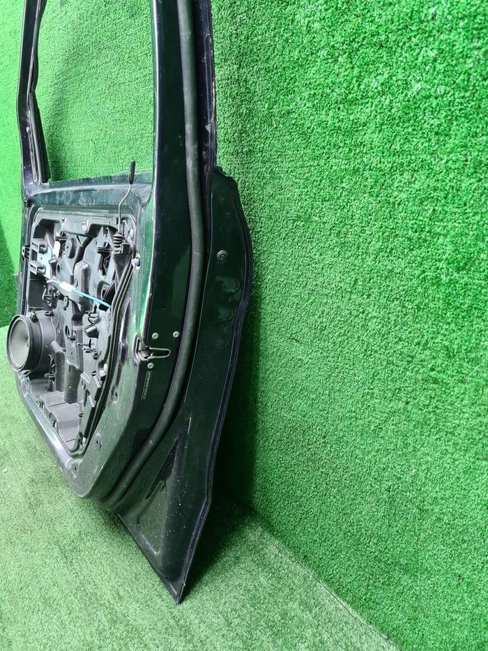 Дверь передняя правая Mercedes B w246 (2011-2018)