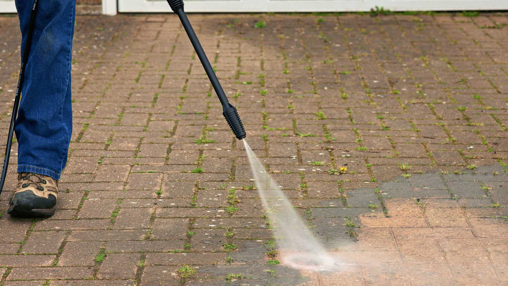 Мойка высокого давления BOSCH Universal Aquatak 140 06008A7D00