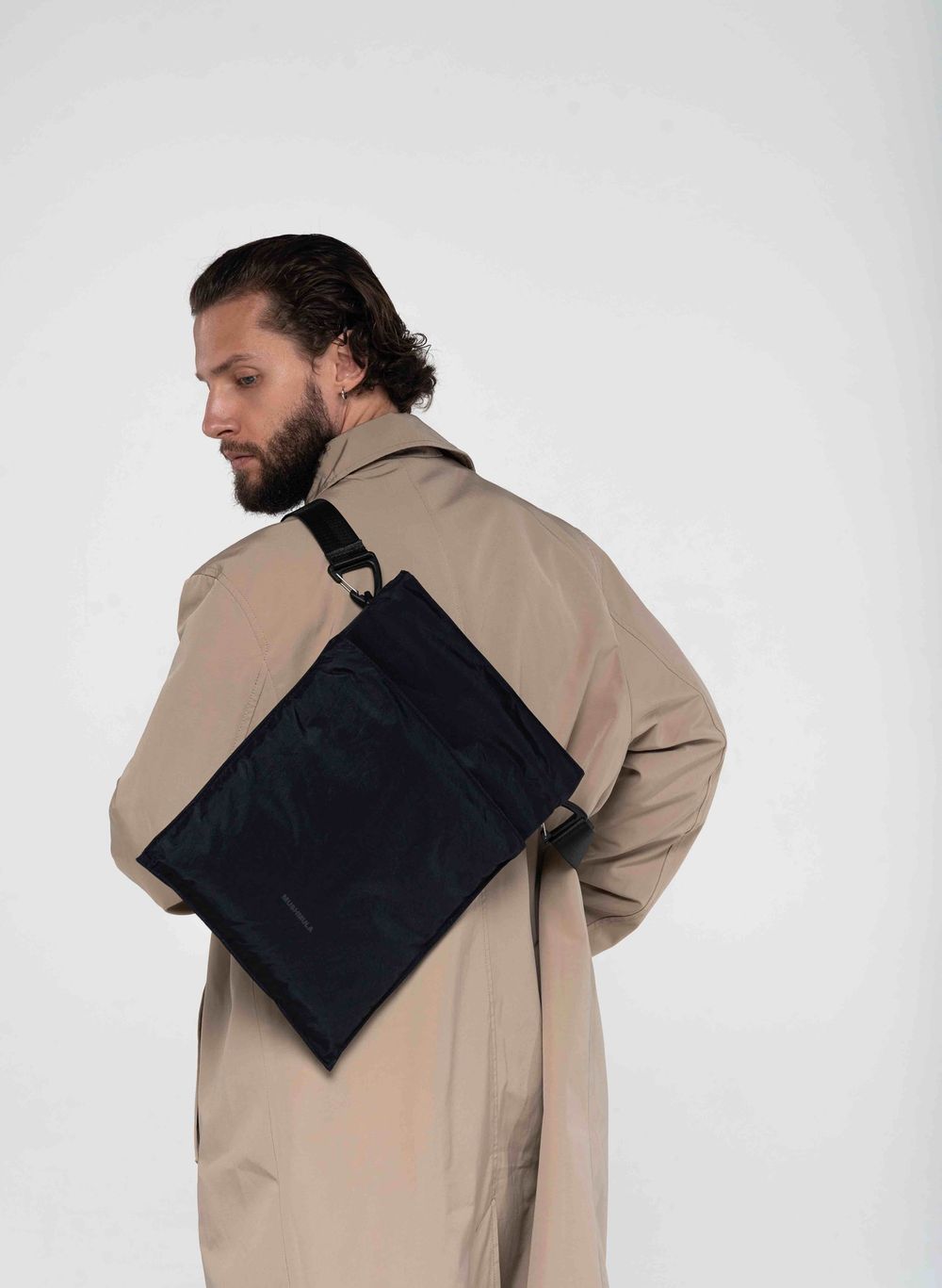 Купить Сумка Mushmula Мессенджер F1 Гибридный черная Сумка Mushmula Мессенджер F1 Гибридный черная