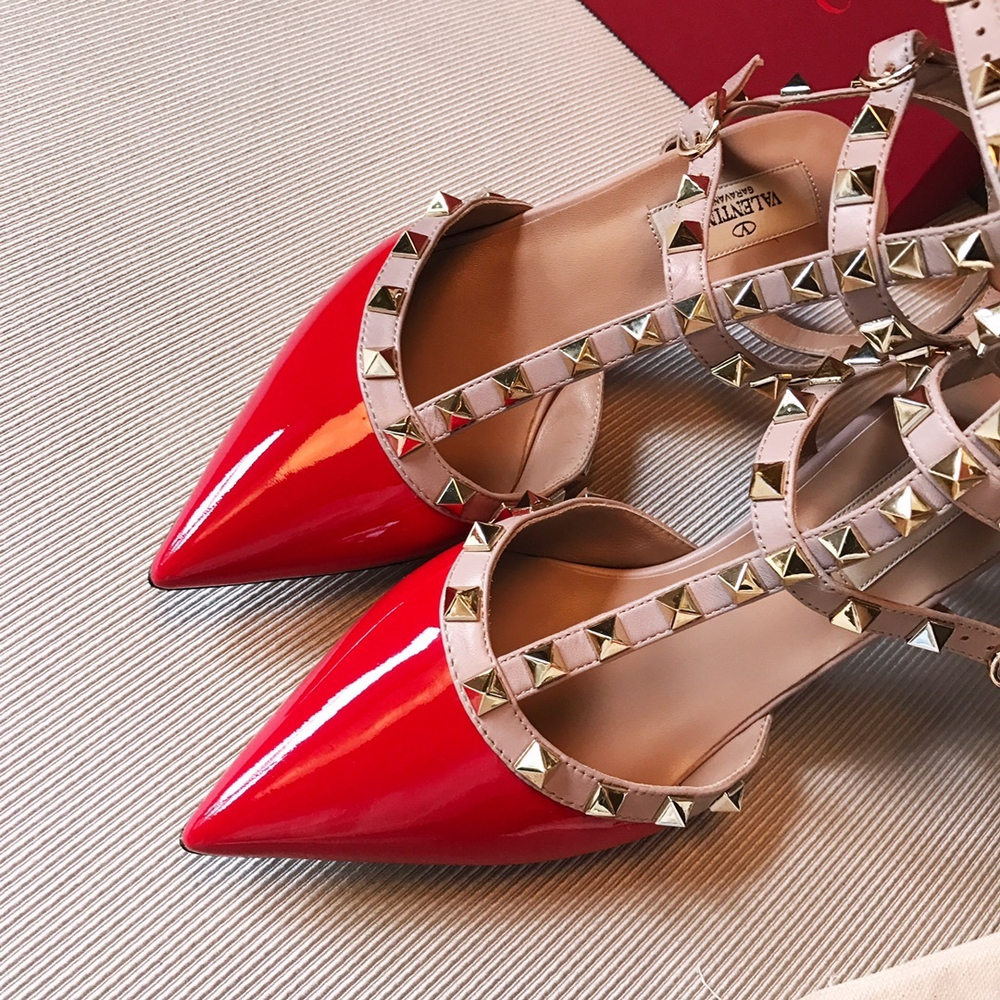 Valentino Rockstud Pumps 6.5 cm