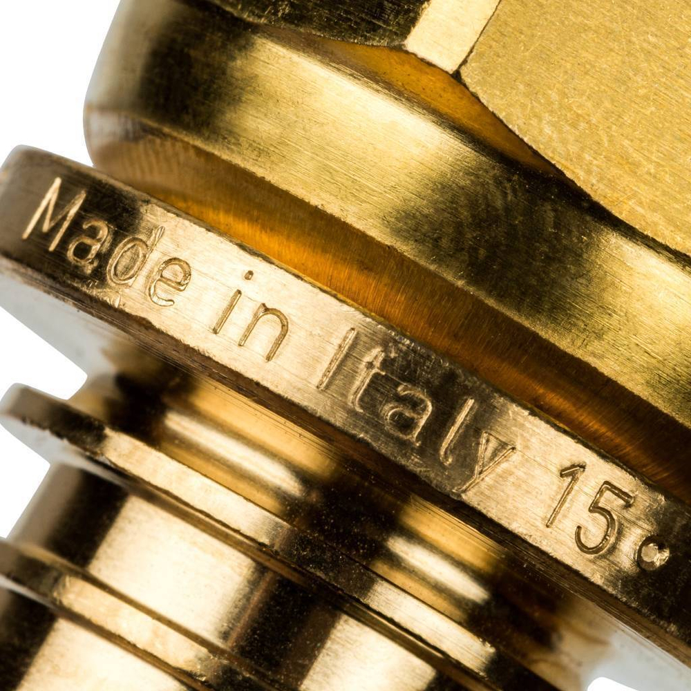 Переходник с накидной гайкой 20xG 1/2"