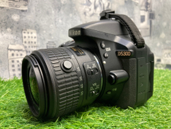 Nikon D5300 + 18-55mm 3.5-5.6GII VR 10.300 кадров
