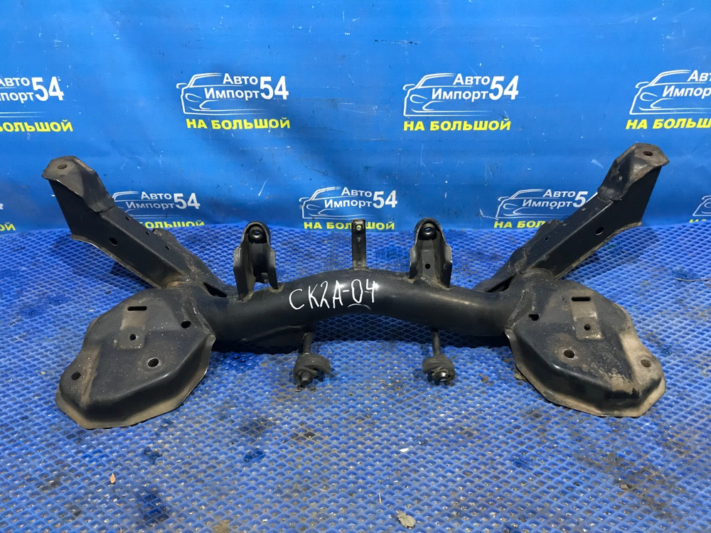 Балка передняя поперечная MITSUBISHI LANCER 1998