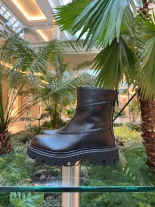 Ботинки Loriblu  6AFUN цвет черный 