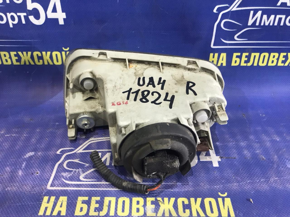 Туманка правая Honda SABER 1998-2001
