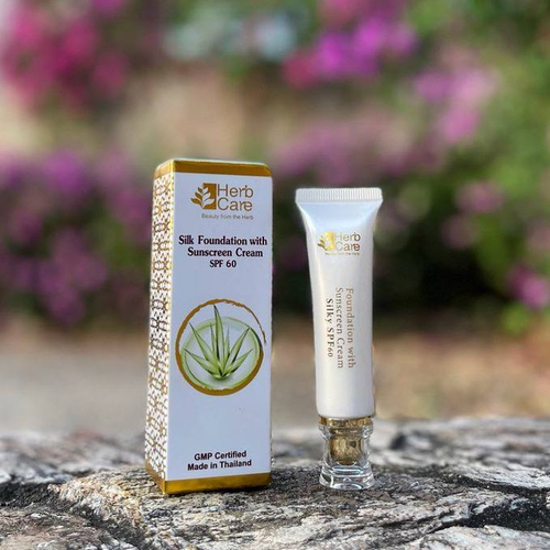 Солнцезащитный крем и основа под макияж SPF 60 Foundation With Sansckreen Cream SPF 60 SPF HerbCare
