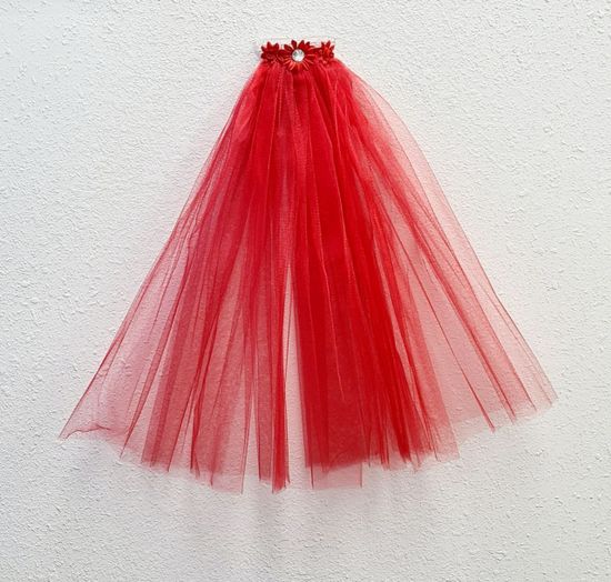 Свадебная мини фата "Мечта невесты", красная с гребешком