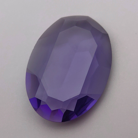 Овал К9, Tanzanite Unfoiled