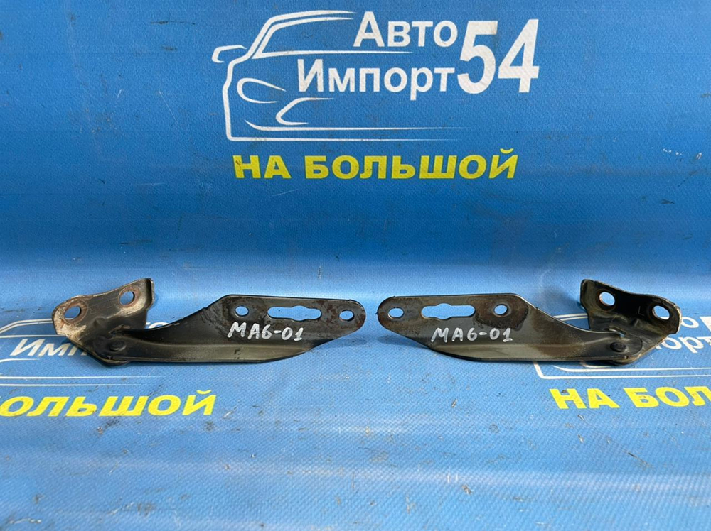 Петля капота левая Honda DOMANI 1994