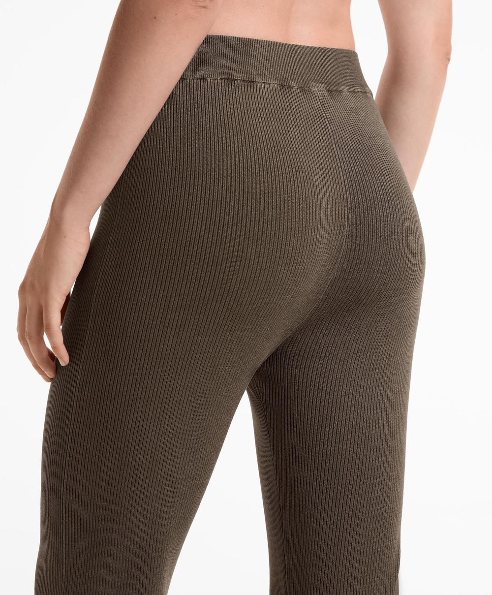 OYSHO Трикотажные расклешенные брюки, серо-бежевый