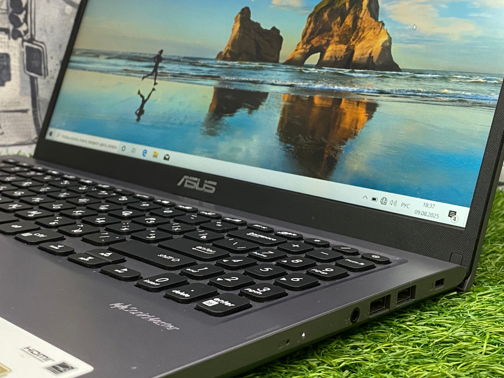 Ноутбук Asus 15.6' R3 3250U/ Vega 3/4GB/256GB/ Y1511CDA-BQ1239[90NB0T41-M20530]/Windows 10