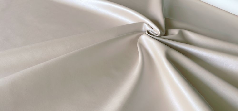 Искусственная кожа  Паоло беж перламутр