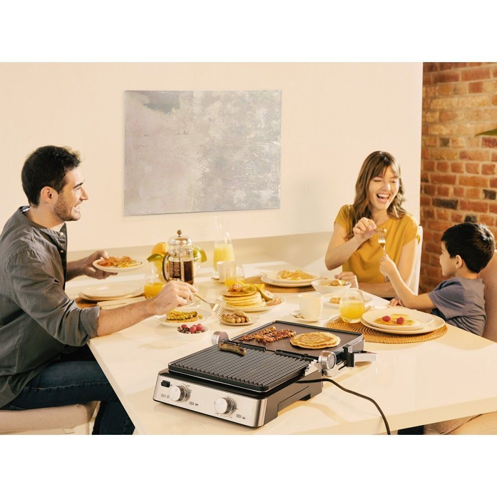 Электрический гриль 2 в 1 Braun MultiGrill 7 CG7020