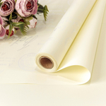 Пленка В рулоне 10 м х 58 см "Good Luck" с печатью (Белый)