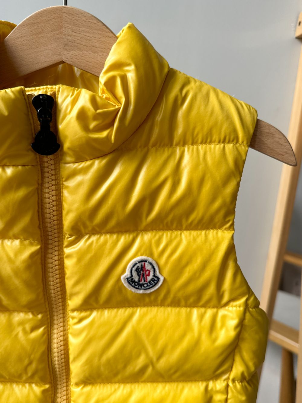 Утепленный жилет Moncler, 110