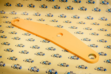 Линк вертикальный (Тяга) 3-отверстия (640мм) JCB 3cx/4cx/5cx аналог