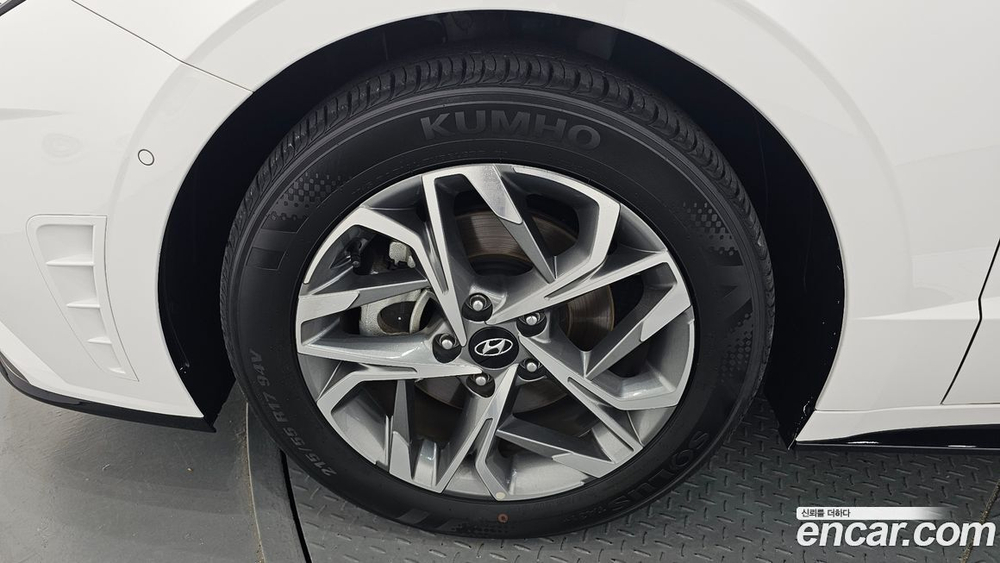 Hyundai Sonata (DN8) 2.0 (01.2022)
