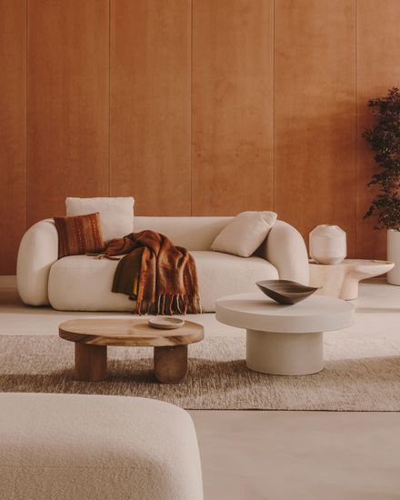 Mosi Журнальный столик из массива мунгура Ø 90 x 60 см