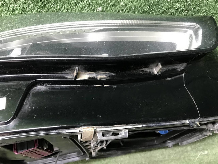 Фара правая Mercedes S W223 (20-нв) Digital Light