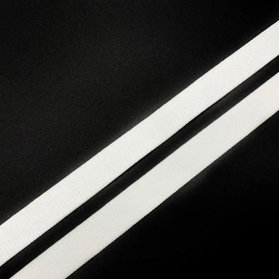 Резинка бретелечная белая 15 мм  (цв. 001), 640/15