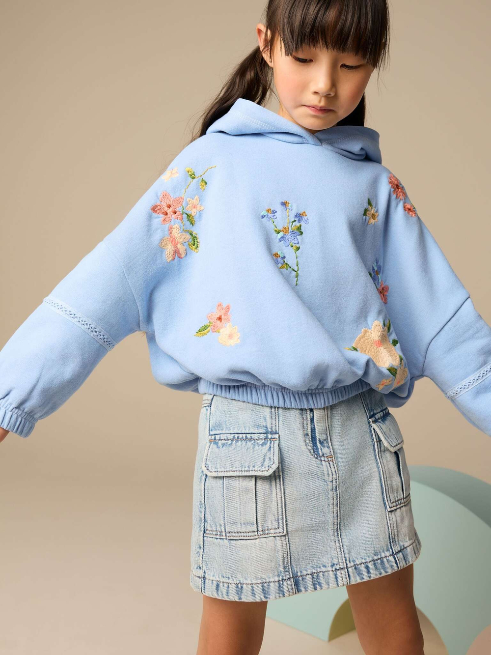 Толстовка с капюшоном для девочки Next E89-567, Голубой