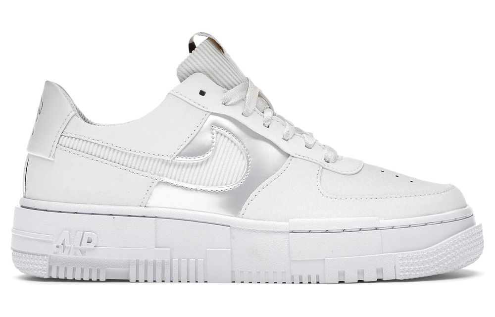 Кроссовки Nike Air Force 1 Pixel (Женская размерная сетка)