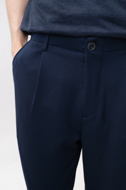 Брюки с защипами