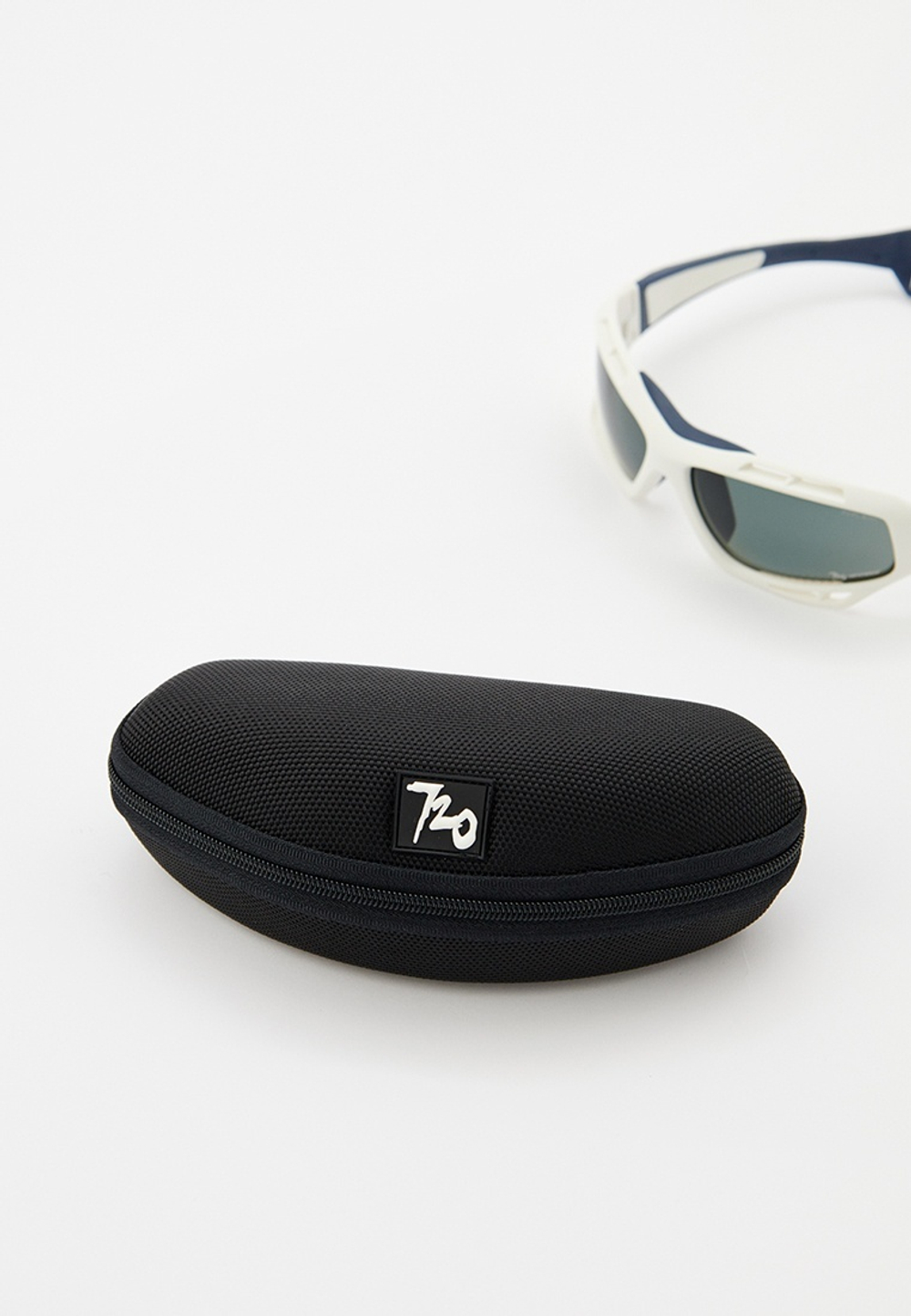Спортивные очки 720armour STINGRAY / Matte White / Polarized Smoke