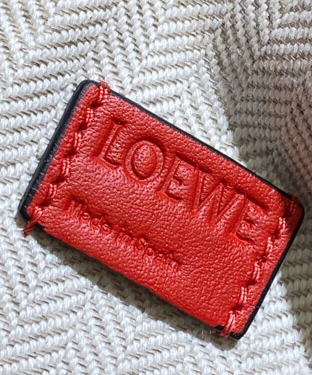 Loewe Puzzle 18 cm