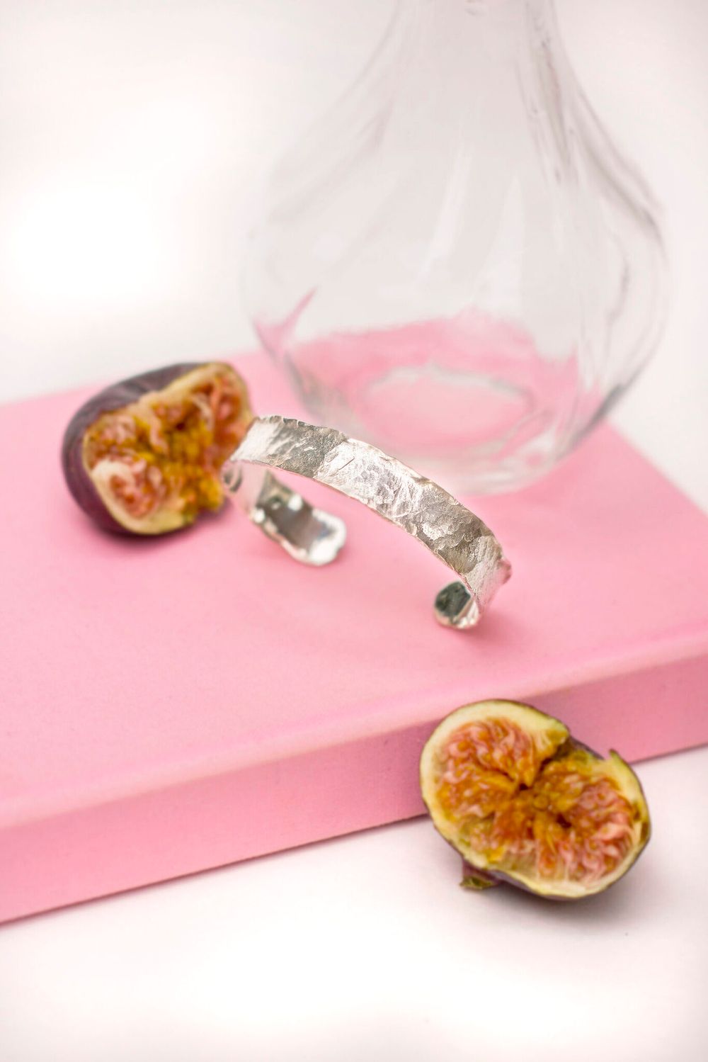 Браслет битый широкий