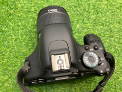 Canon 600D kit 18-55mm 3.5-5.6 IS II 24 500 кадров