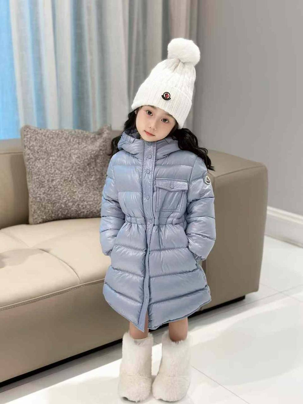 Пуховик Moncler, арт. 472139101