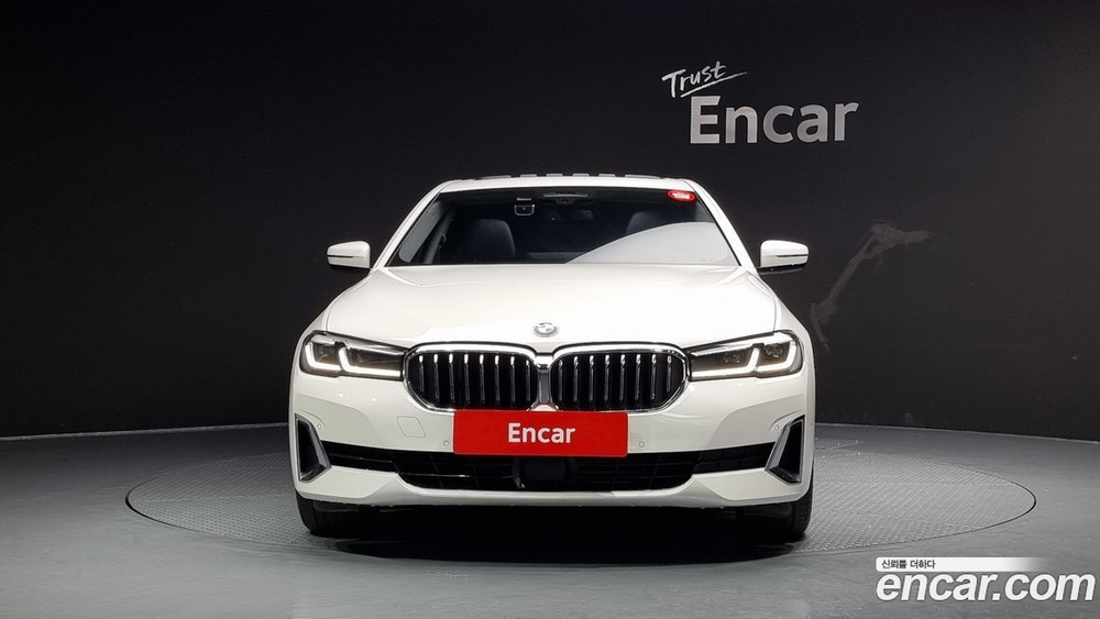 BMW 5 Series (G30) 523d Luxury (11.2020)